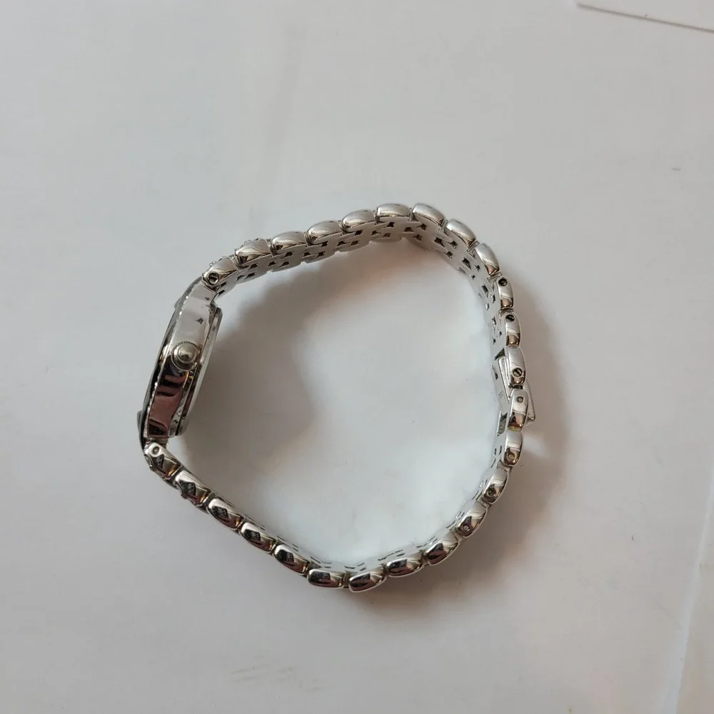 Elgin Wristwatch Women Silver Tone Crystal‎ Bezel Glitter Dial EL877-017 Vintage
